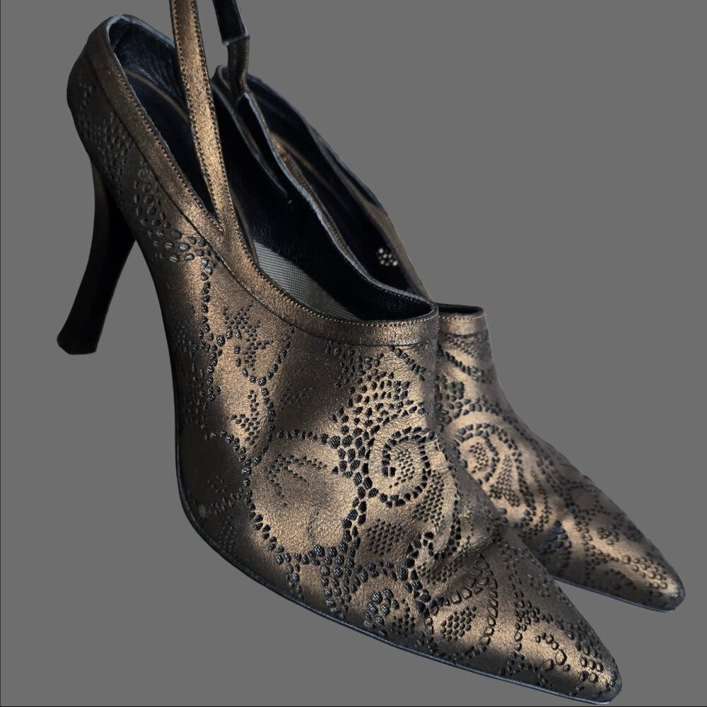 Vintage Donna Karan New York Slingback pointed Toe Heels Size 7 Bronze Leather